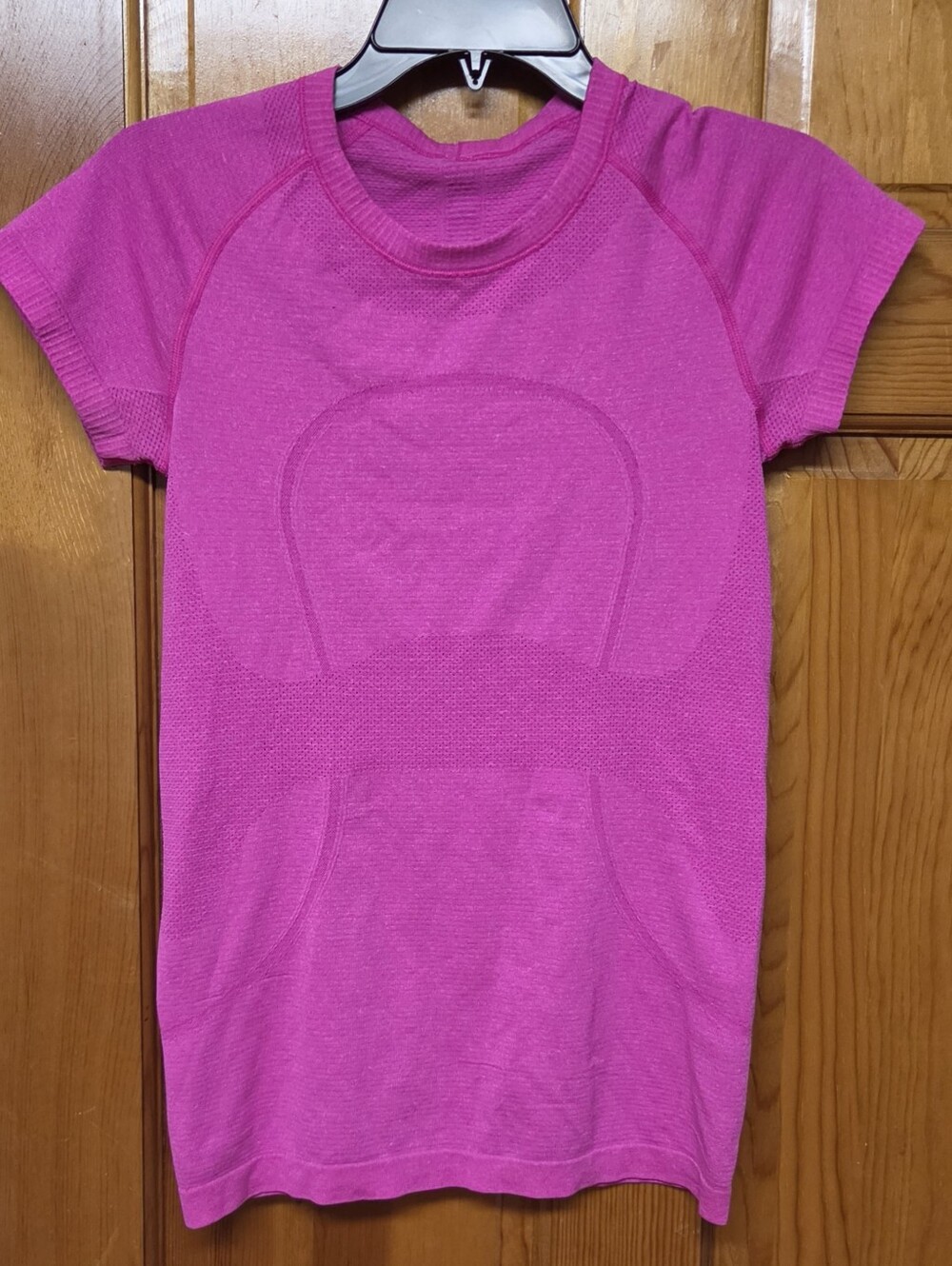 Lululemon Swiftly Short Sleeve Tee Top size 6
